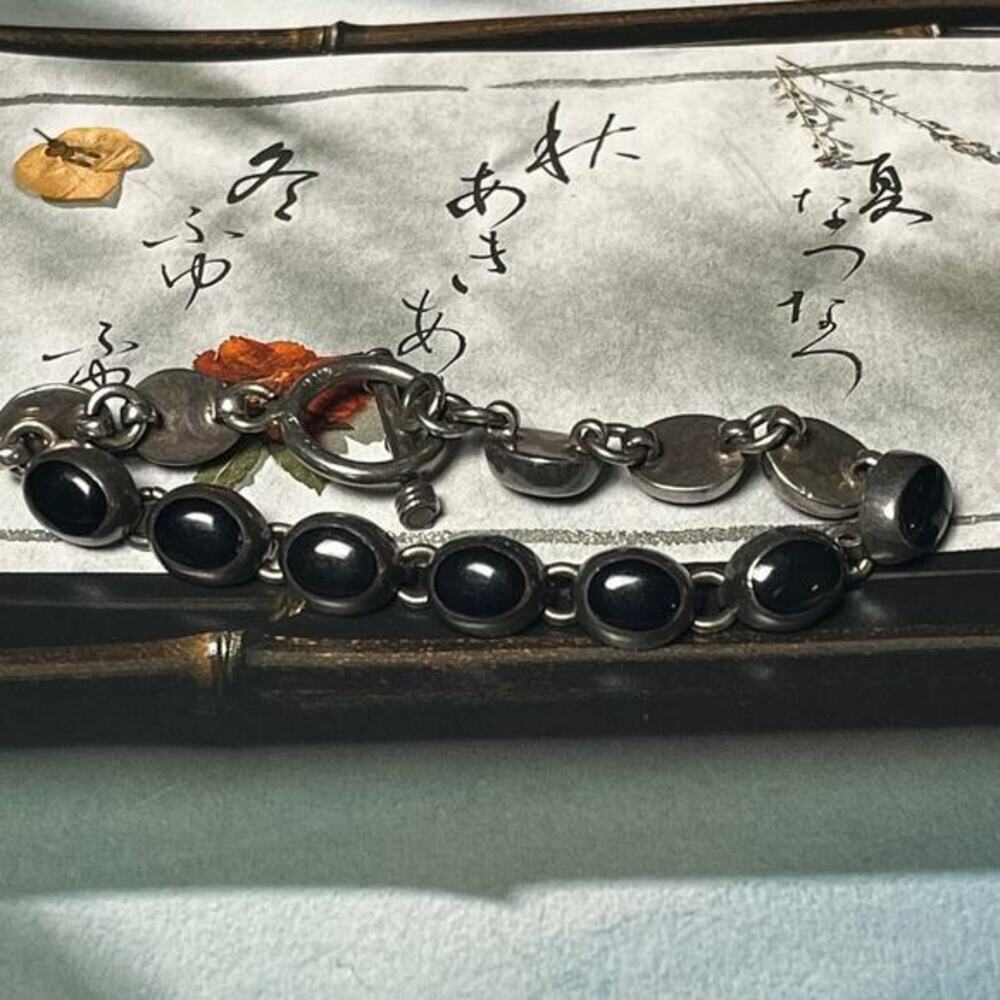 Vintage Heavy 925 Sterling Silver MEXICO and Onyx Cabochon Stone Bracelet